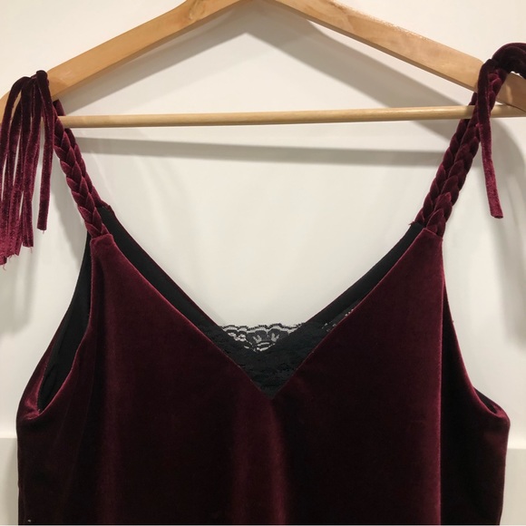 Zara Basic Collection, wine red velour like top with braided straps. XS. - Picture 5 of 9